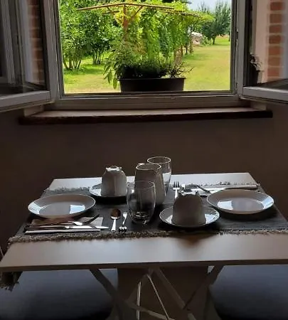 Caplin Nocleg ze śniadaniem 3*
